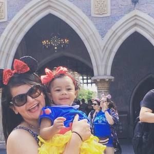 Meet your Posher, Monica